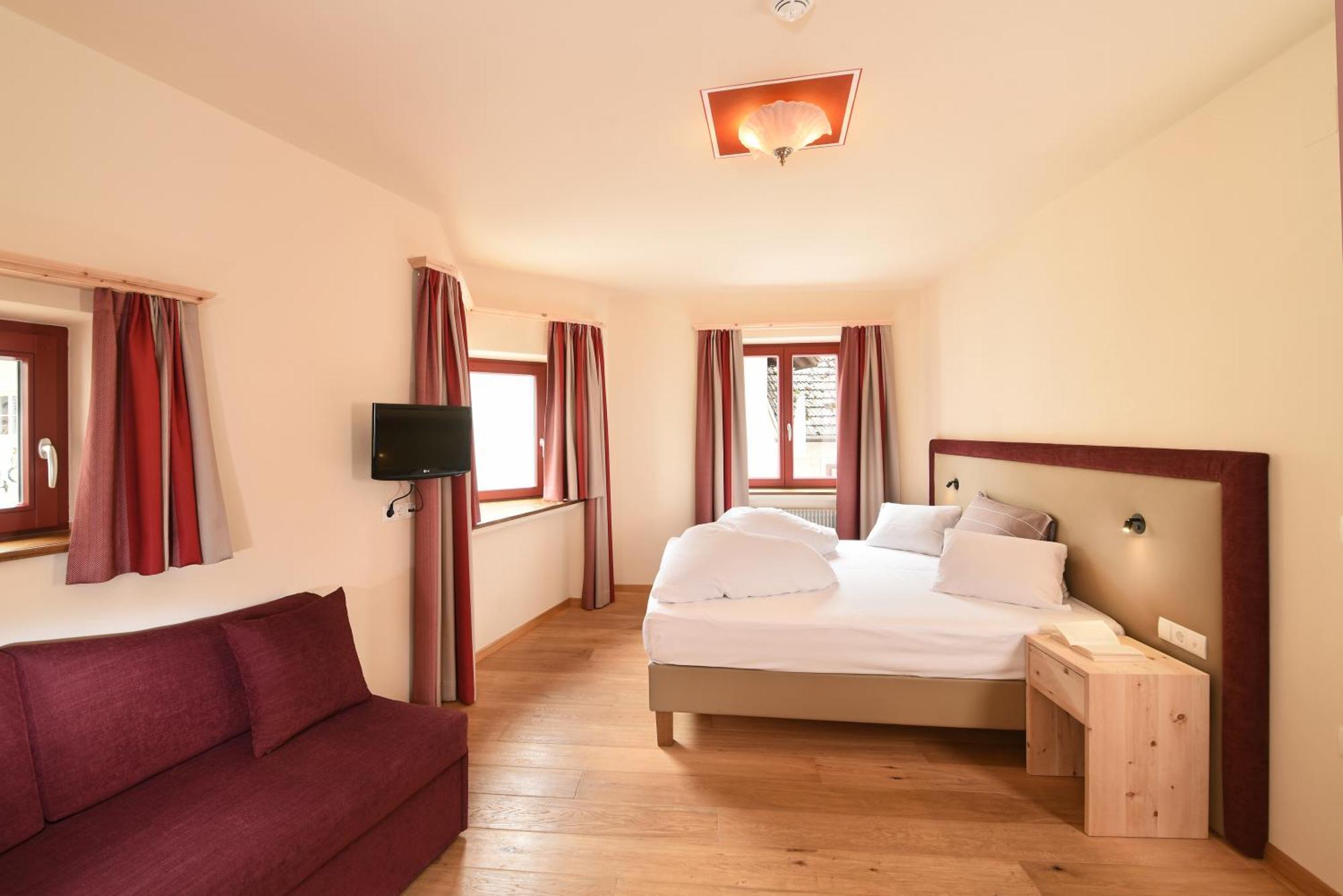 Hotel Gassenwirt Chienes Εξωτερικό φωτογραφία