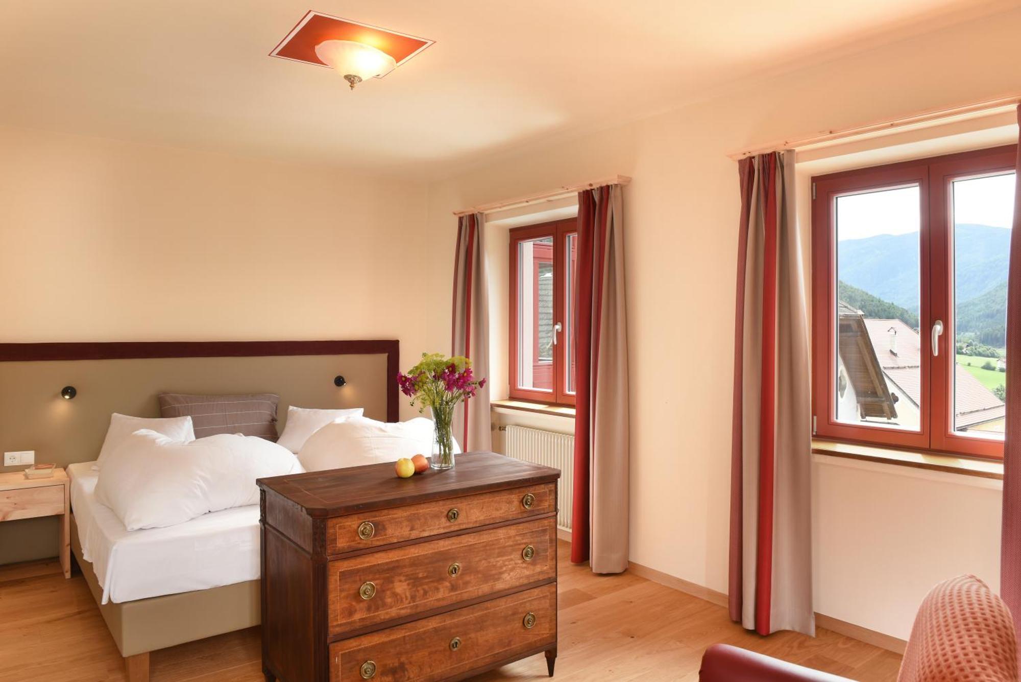 Hotel Gassenwirt Chienes Εξωτερικό φωτογραφία