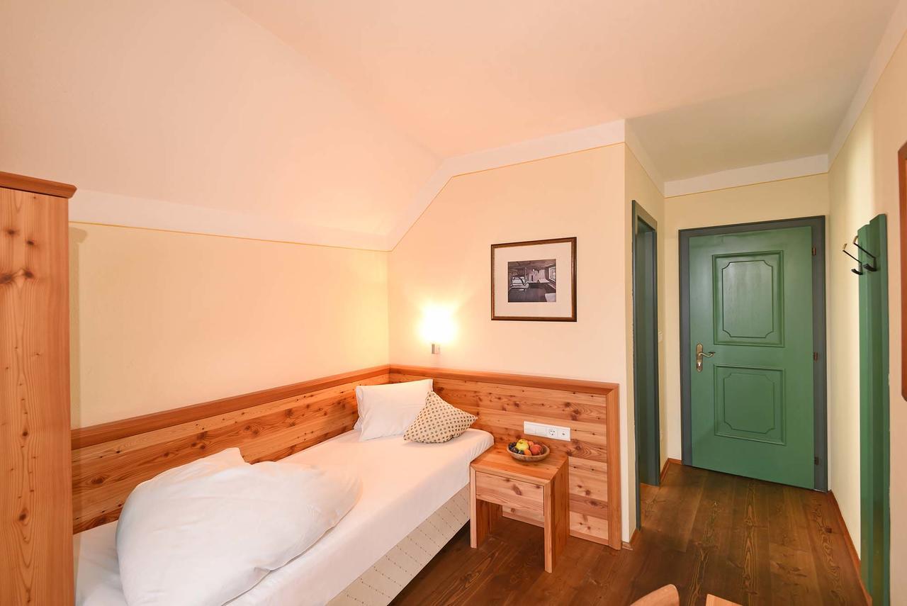 Hotel Gassenwirt Chienes Εξωτερικό φωτογραφία